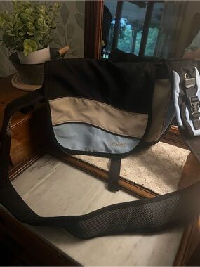 LL BEAN Vintage OWP-21 Crossbody Messenger Bag Black Tan Blue 10in.‎ x 8 in. GUC